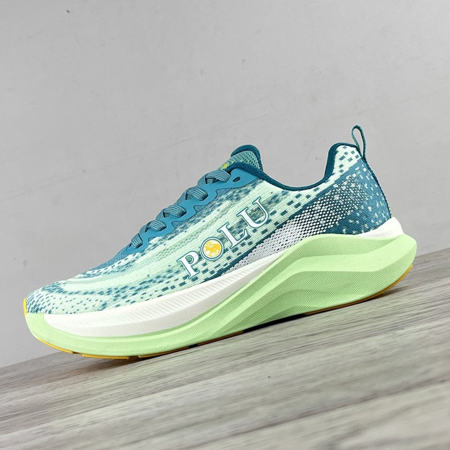 Shock-absorbing Running Shoes